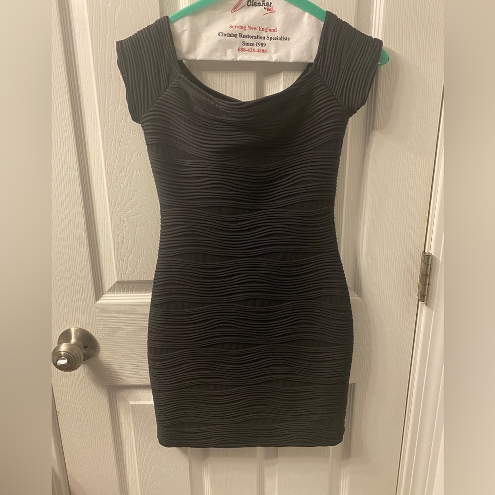 Wet Seal black mini ribbed bodycon dress size small